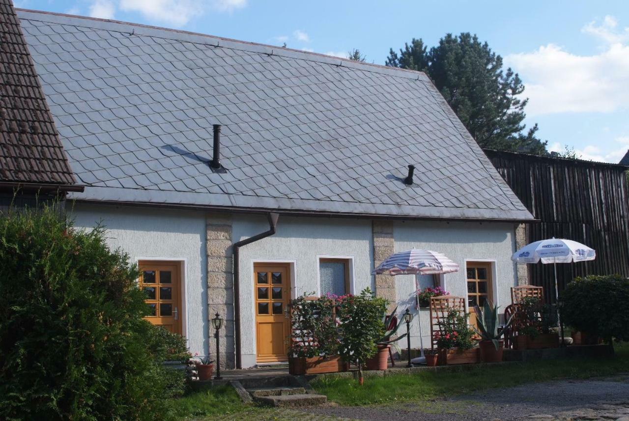 Ferienwohnung Kuehnel Pfaffendorf 外观 照片